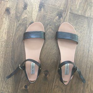 Black Steve Madden Dina Flat Sandal